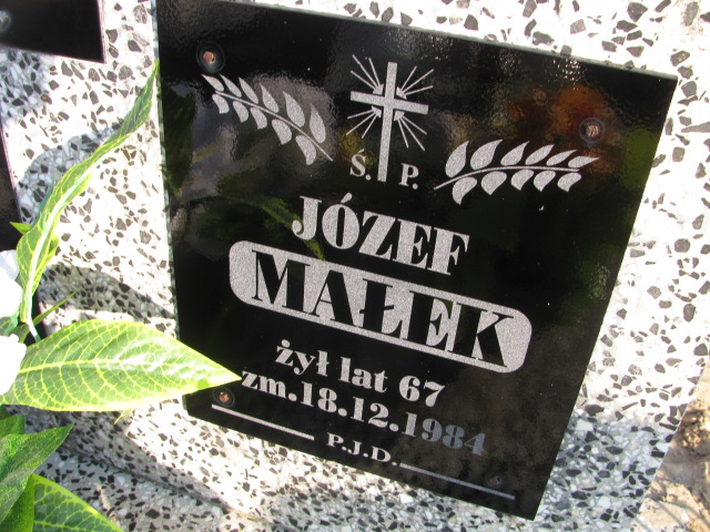 Józef Małek Huta Krzeszowska - Grobonet - Wyszukiwarka osób pochowanych